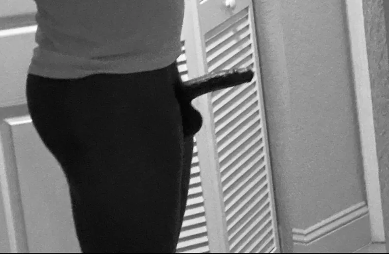 26 [M4MF] Straight-curious BBC looking to get down with a couple with a big cock or big boobs (or both!) DDF. Will travel. (Caption) (dm for more pics)