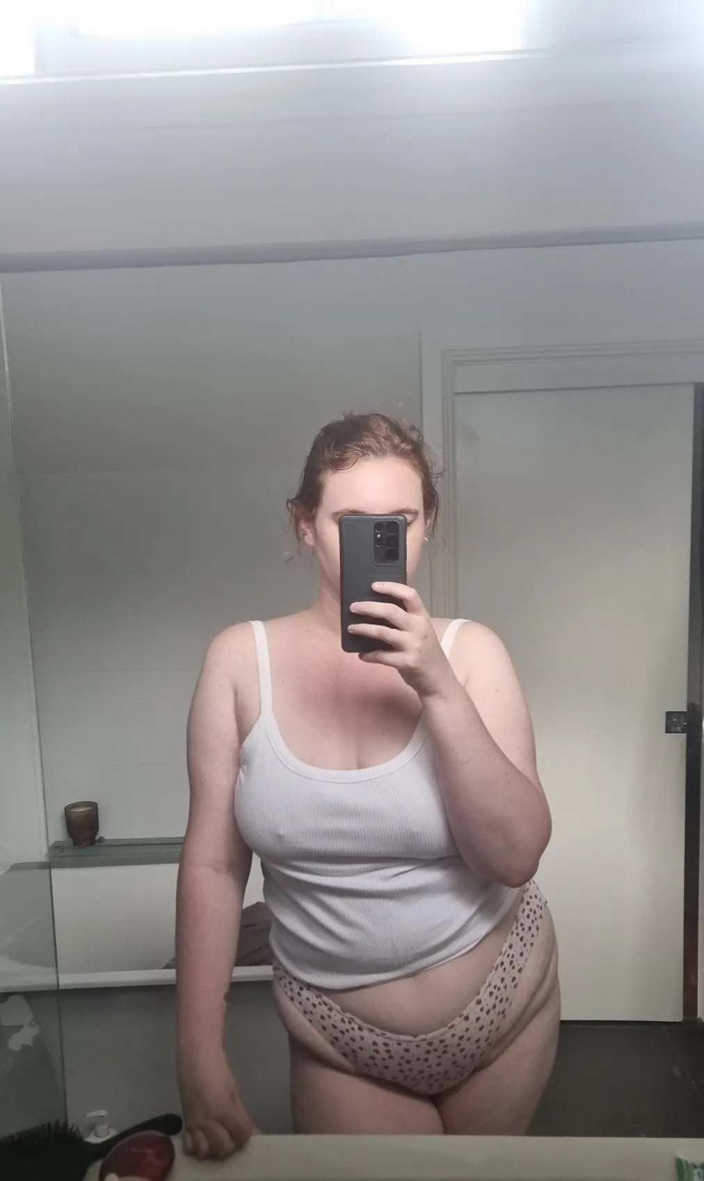 Can you teach my body to sleep in on weekends?