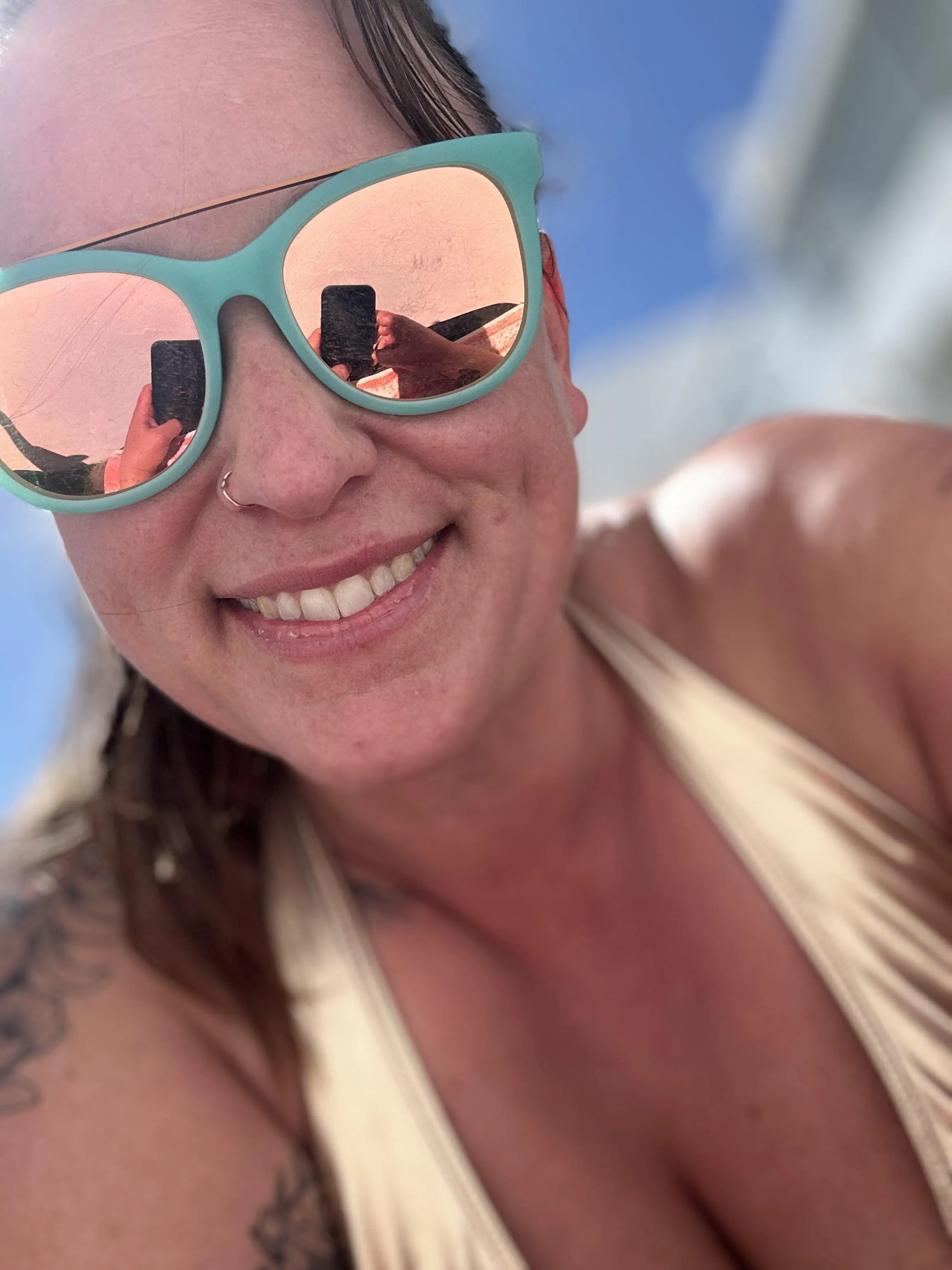 Gold suit and gold skin. Perfect day