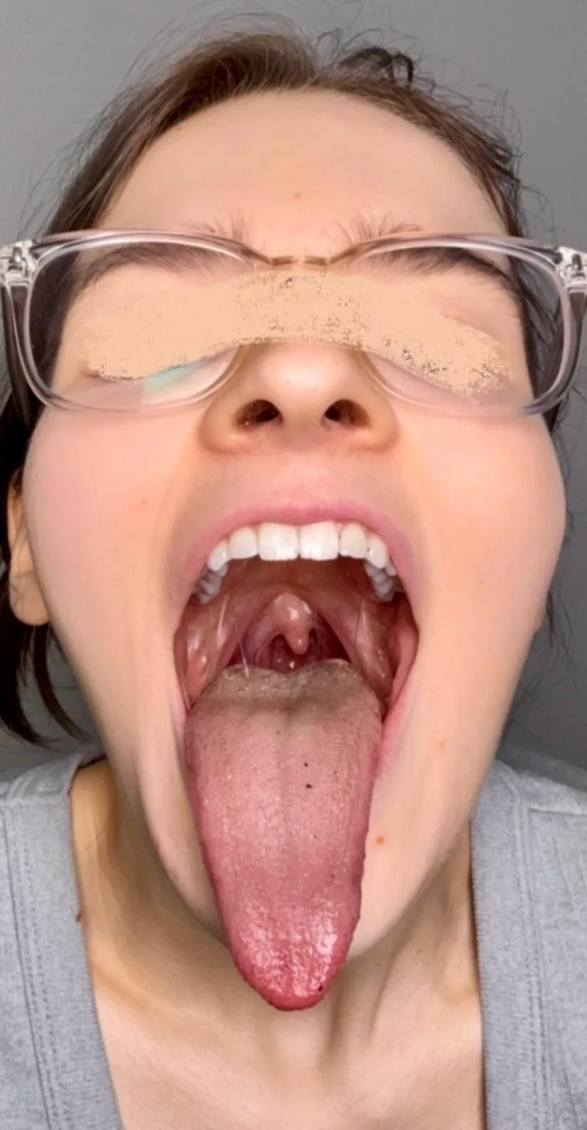 How many inches long do you think my tongue is?