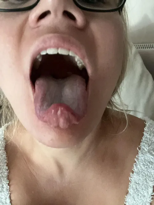 Shoot your load on my tongue