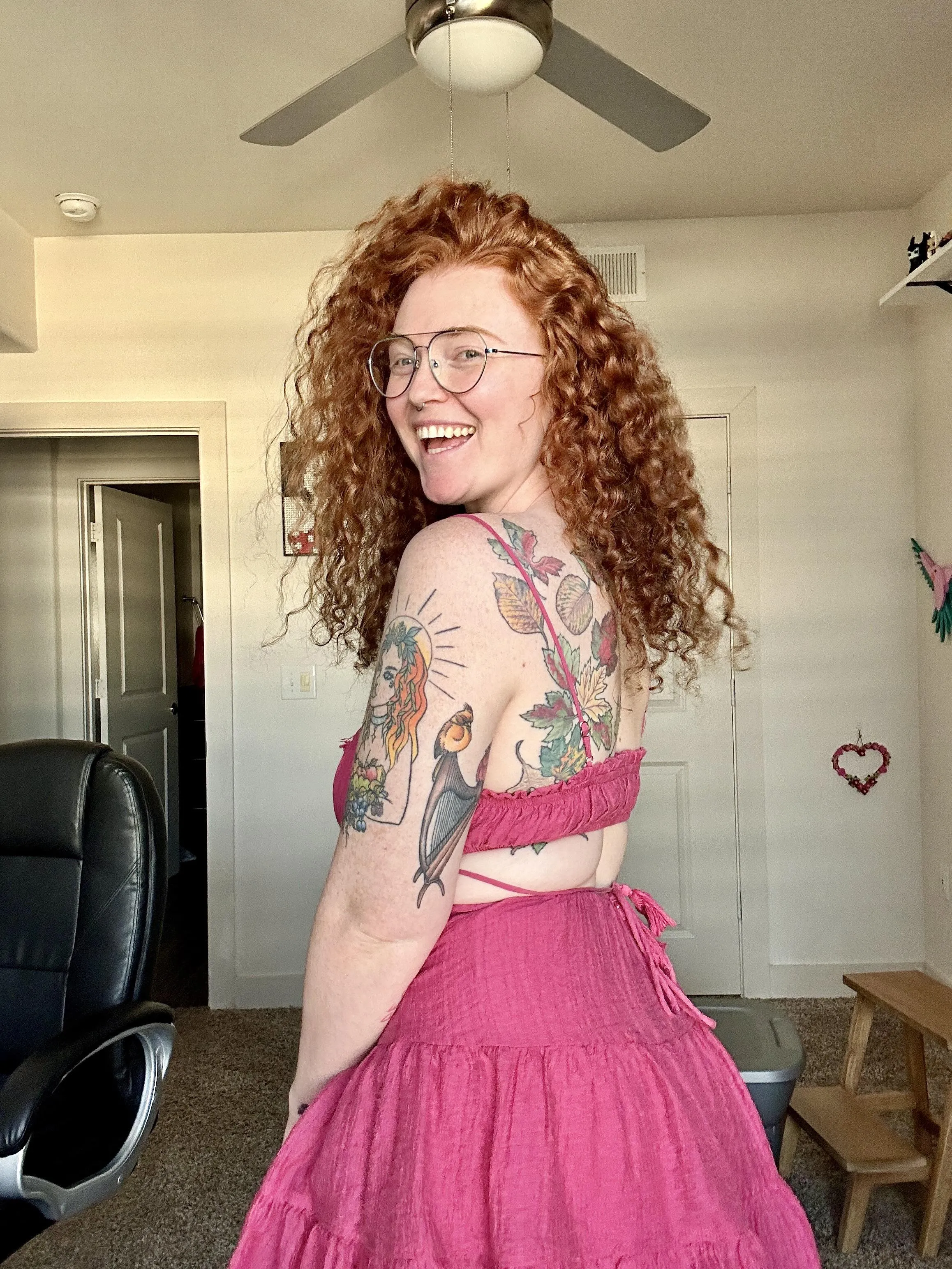 Sundresses and freckles are the ultimate combo hehe