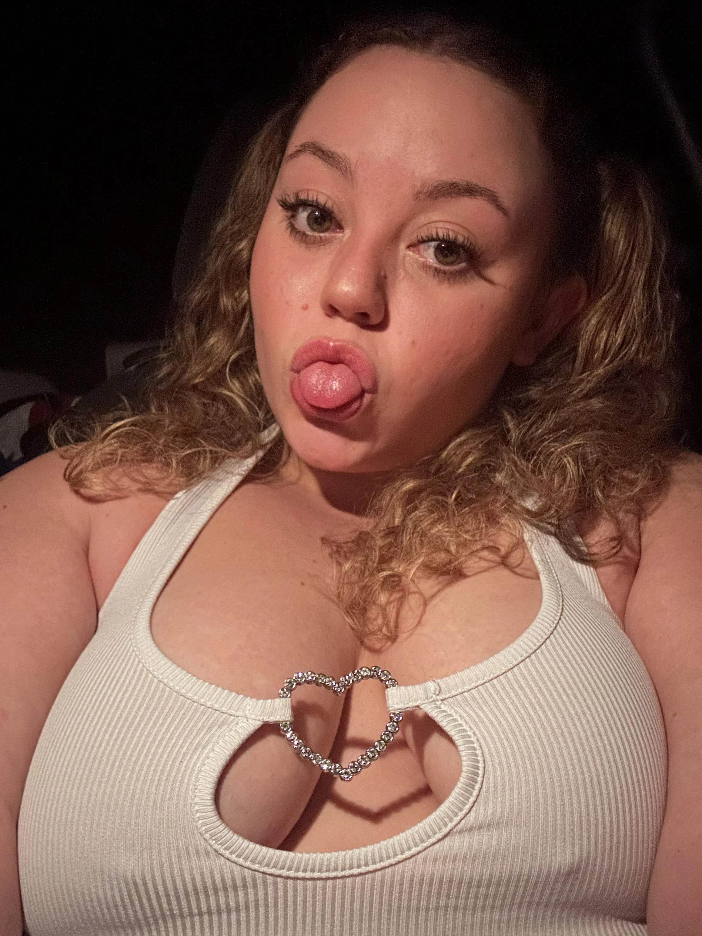 What’s your Friday night plans? 😉