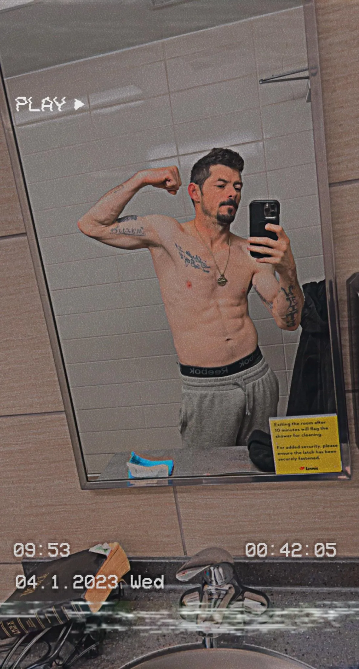 [41M4F/MF ] [Greeley,Co] Who wants to make some office content? Your body, My desk?