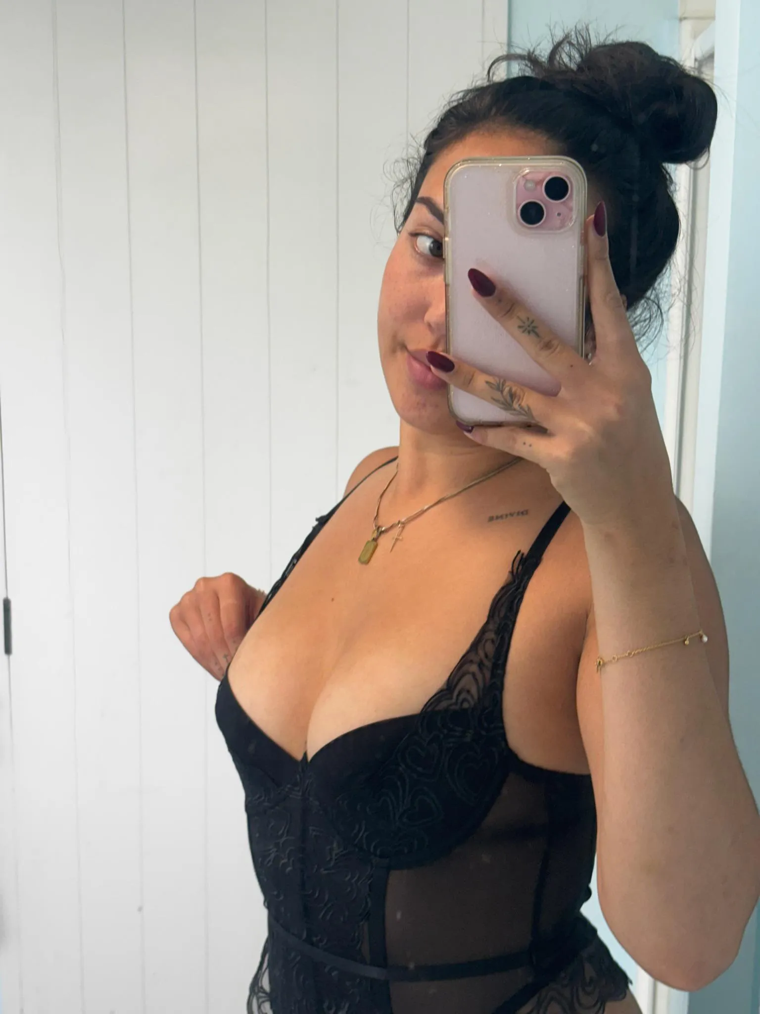 Anyone wanna breed me? Need someone to fill me up