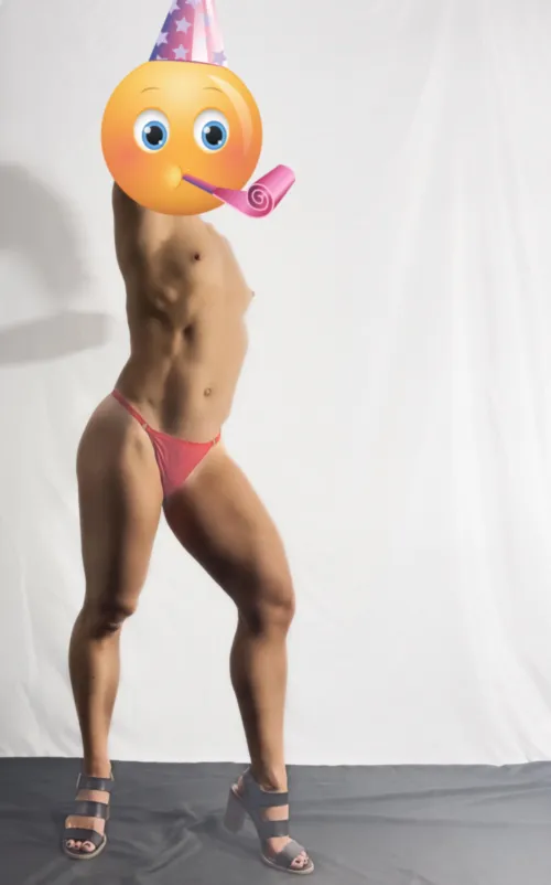 Do you think my form is ok 🍑😈 🎁⬇️🎁