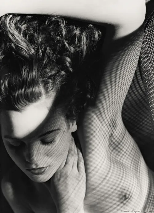 Jean with Wire Mesh, Max Dupain, 1936