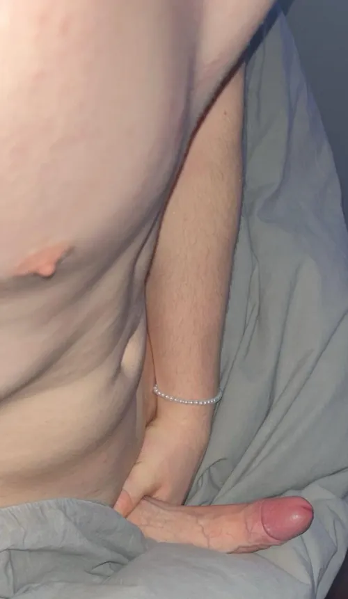 need a hand, would u help me