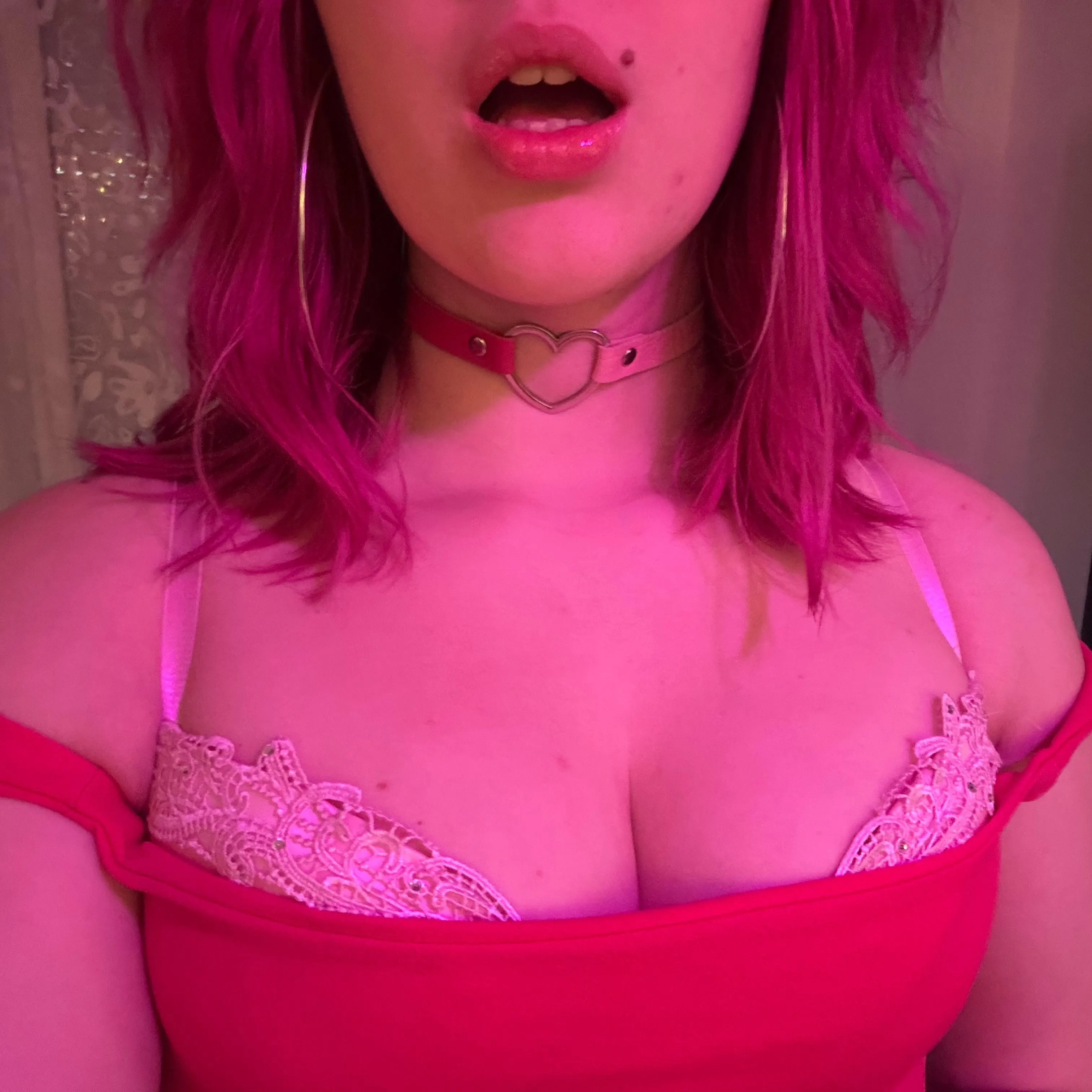 Set my profile pic everywhere to something that reflects my most important parts better. What do ya think?