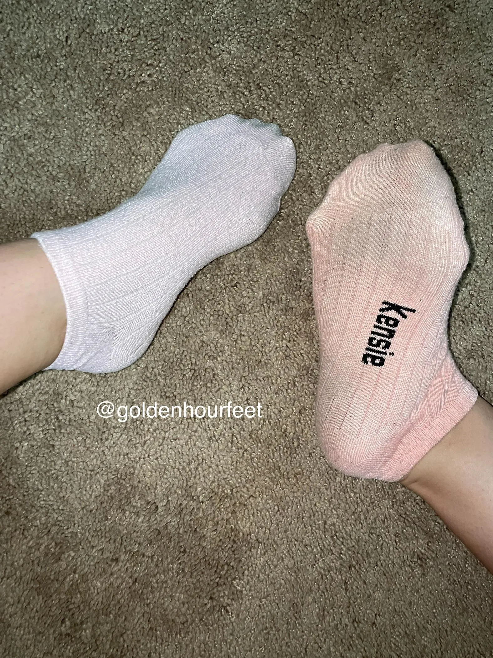 Super smelly socks😈