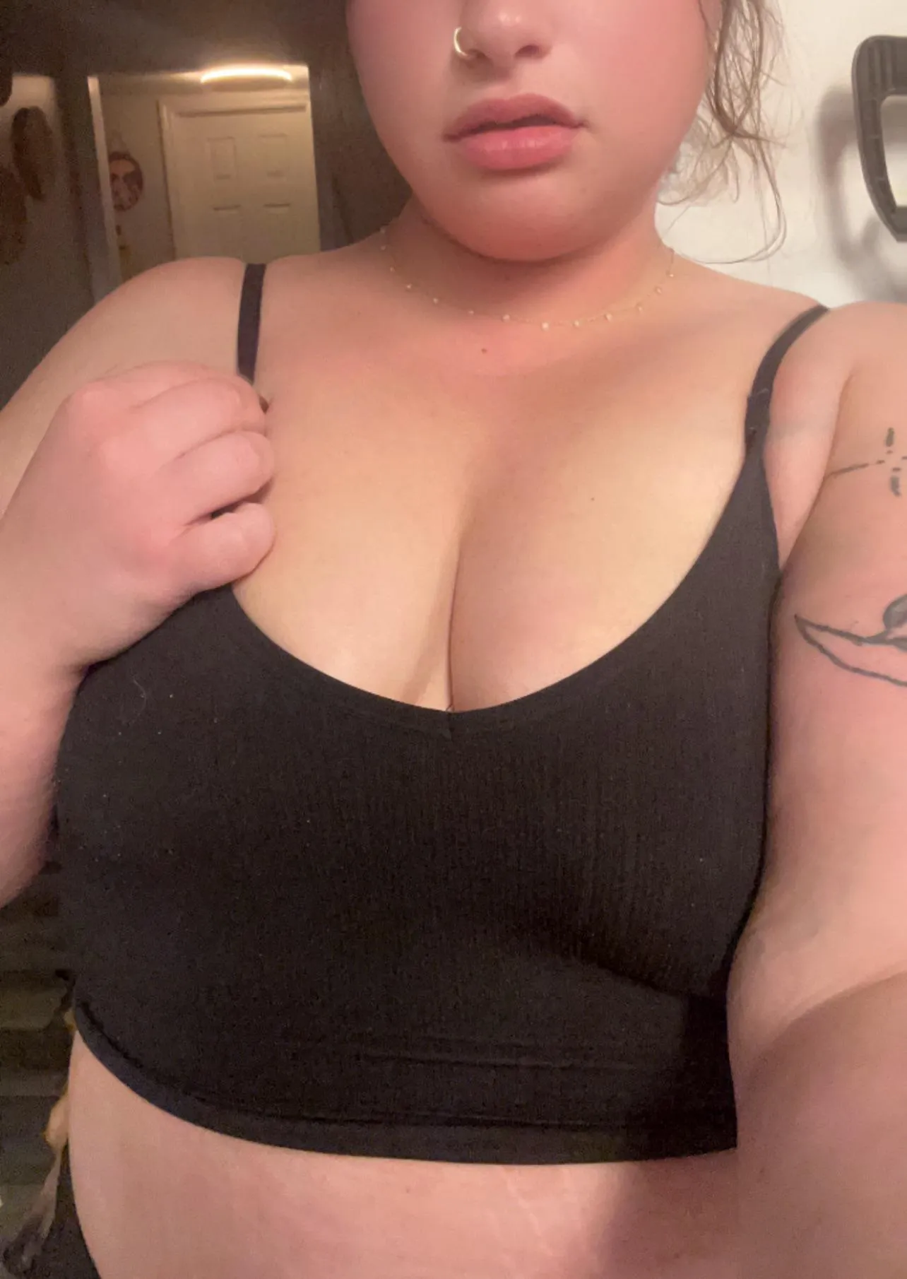 Think you can impress me? I know you’ll try your hardest to be a good boy 😘