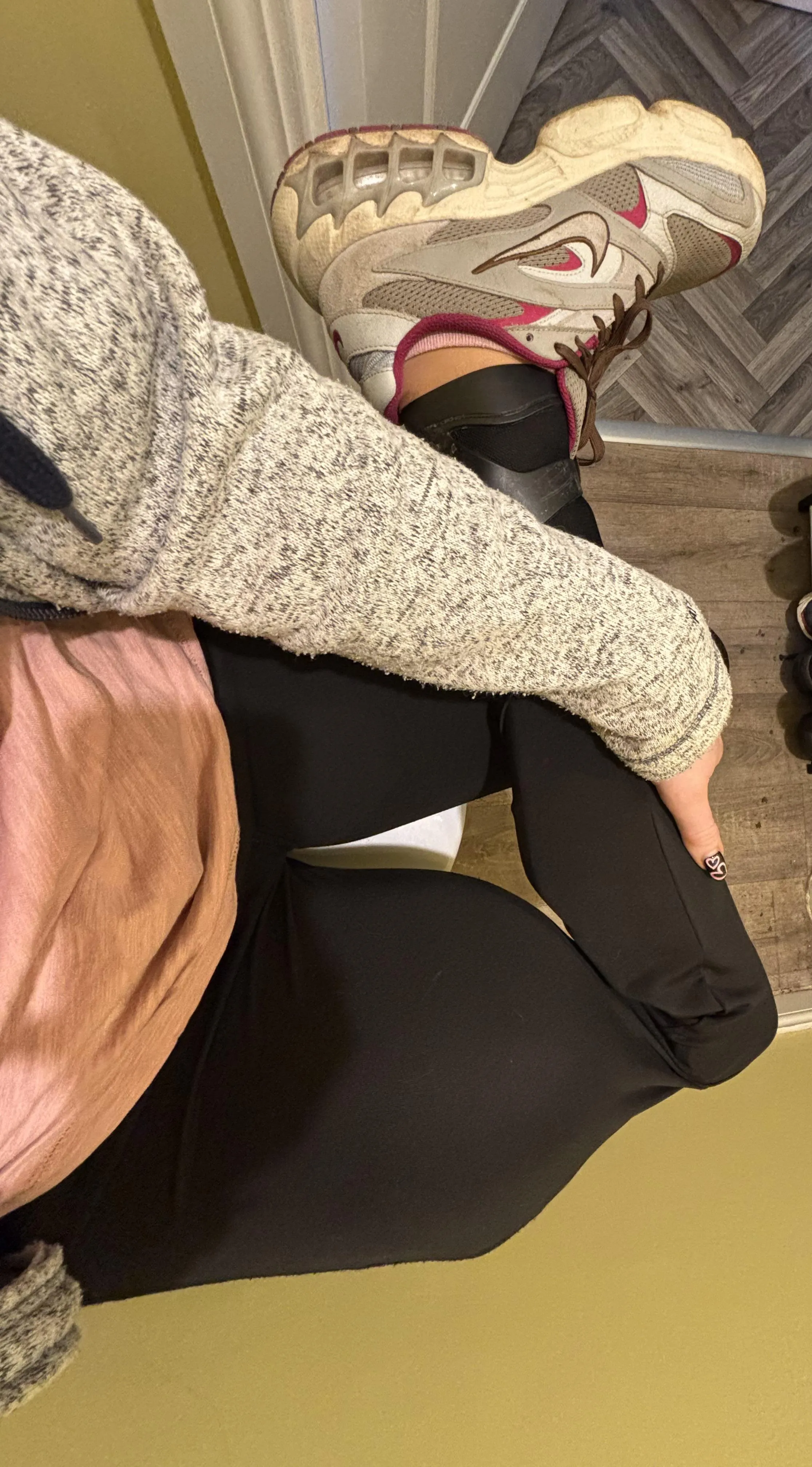 I can cross my legs 🦿🤫