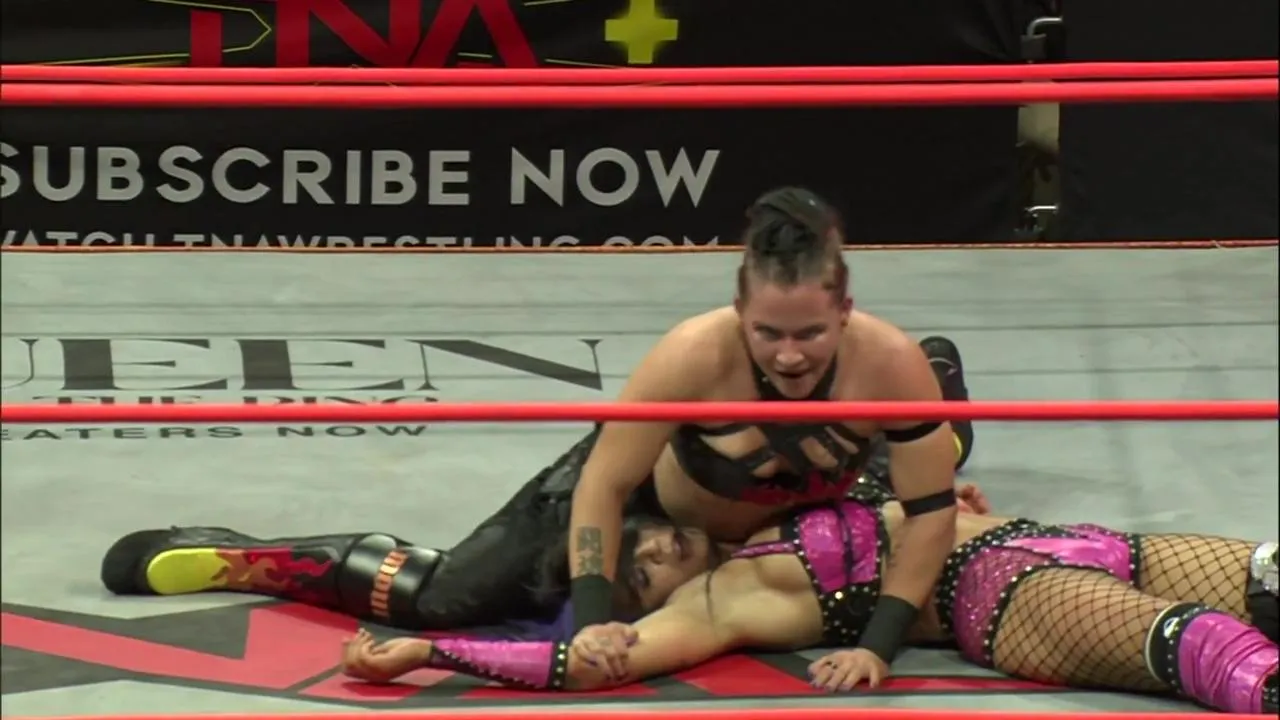 Masha pins Cora Jade