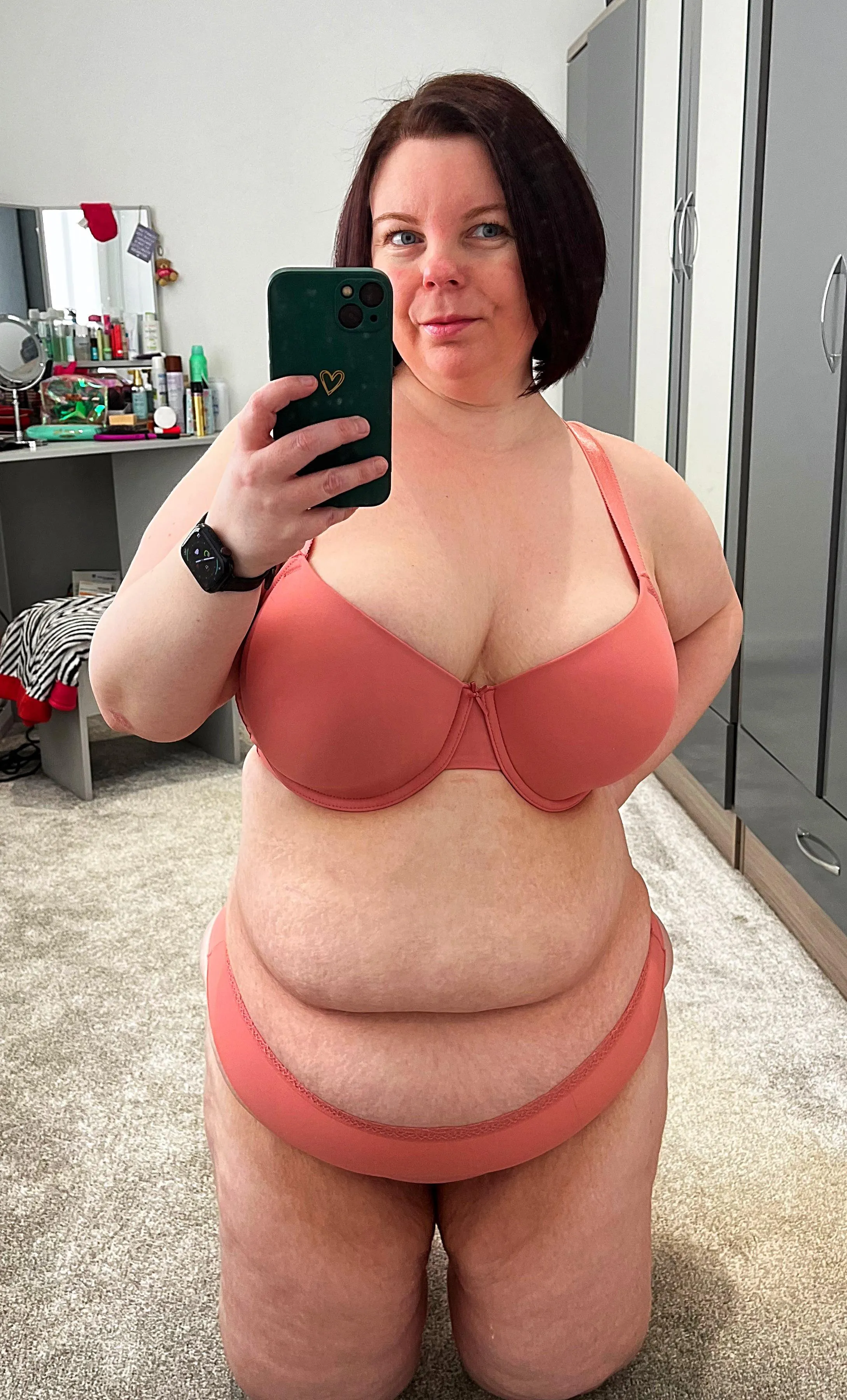 Pink to start the week 🌺