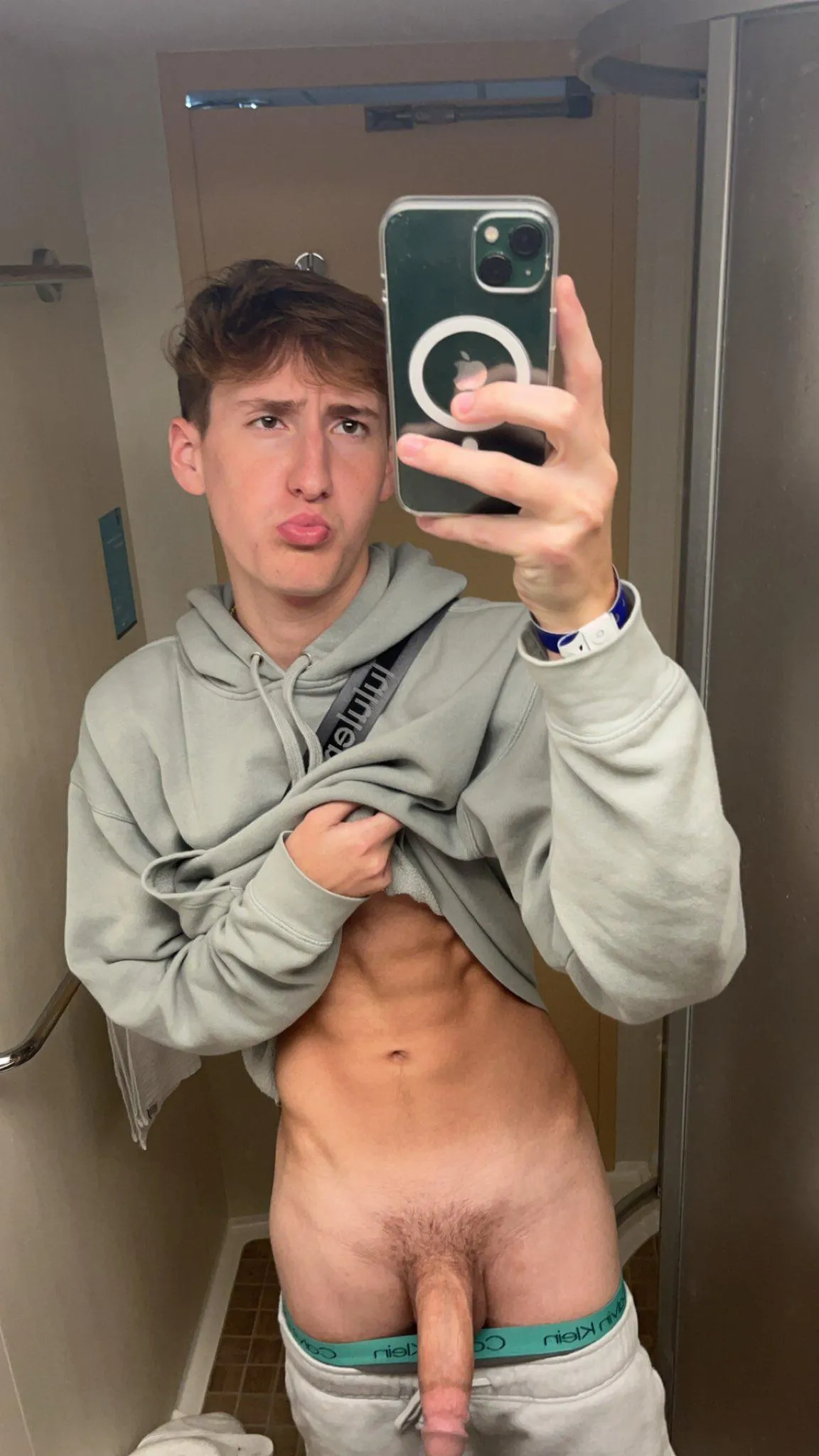 whats up sluts ;) let me borrow one of your holes real quick