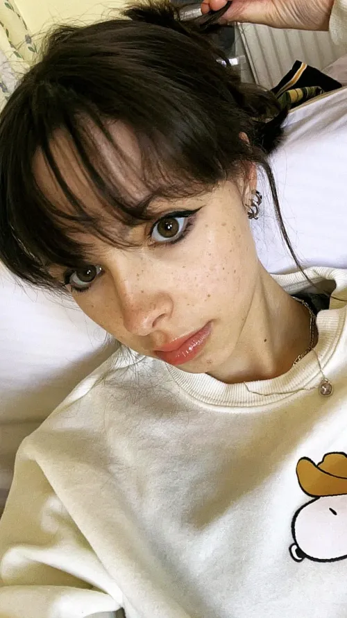 Who says brunette's cannot slay