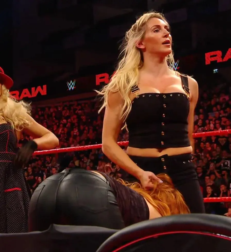 Becky Lynch at the mercy of Charlotte Flair