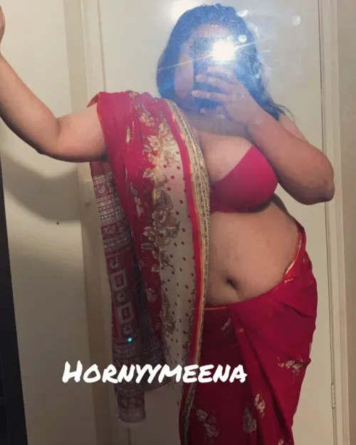 How's my Holi's outfit