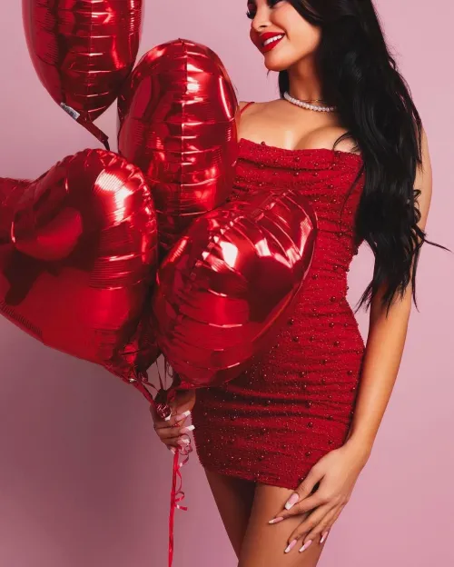 I’m just really horny for older guys