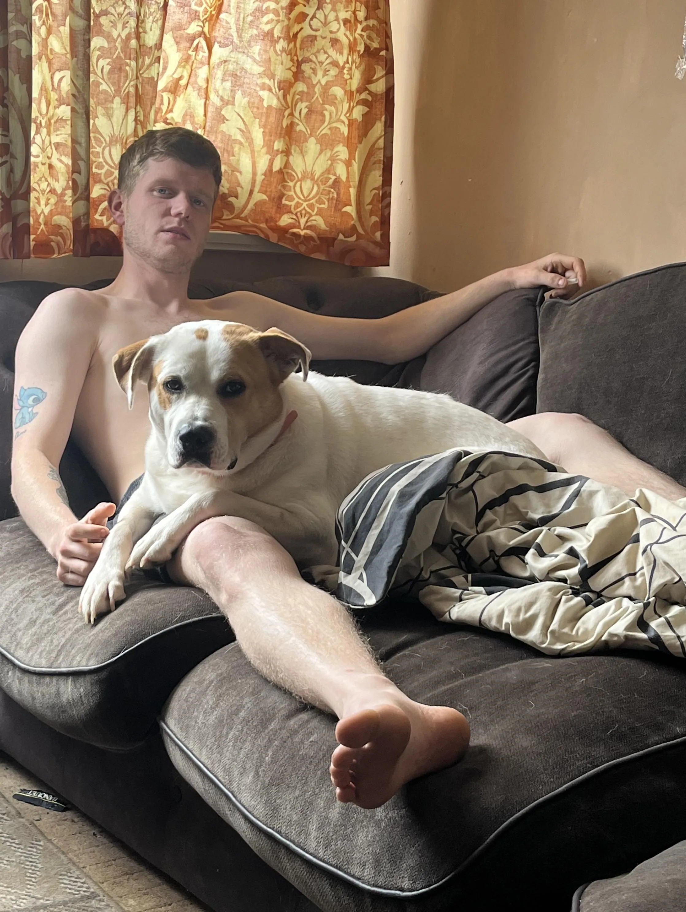 My bf waiting for his lover