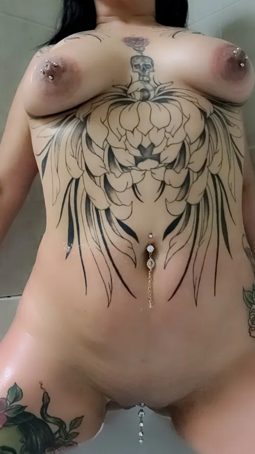 Spicy Latina! Big cock 7inchs or fat Thick cock needed! Be in shape, Attractive, and Hung. Condoms to play. Spray me with you cum. Eat my wet pussy finger bang me to get me wet and gushy, then fill my pussy hole till we both cum! North Austin send pics a