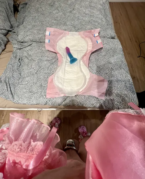 You want to ruin a German diaper sissy? Be quick before I regret it.
I've recorded a video where I reveal my full name, admit that I'm a diaper wimp and that I want to be exposed to the whole world.
Who wants to see it and share it?