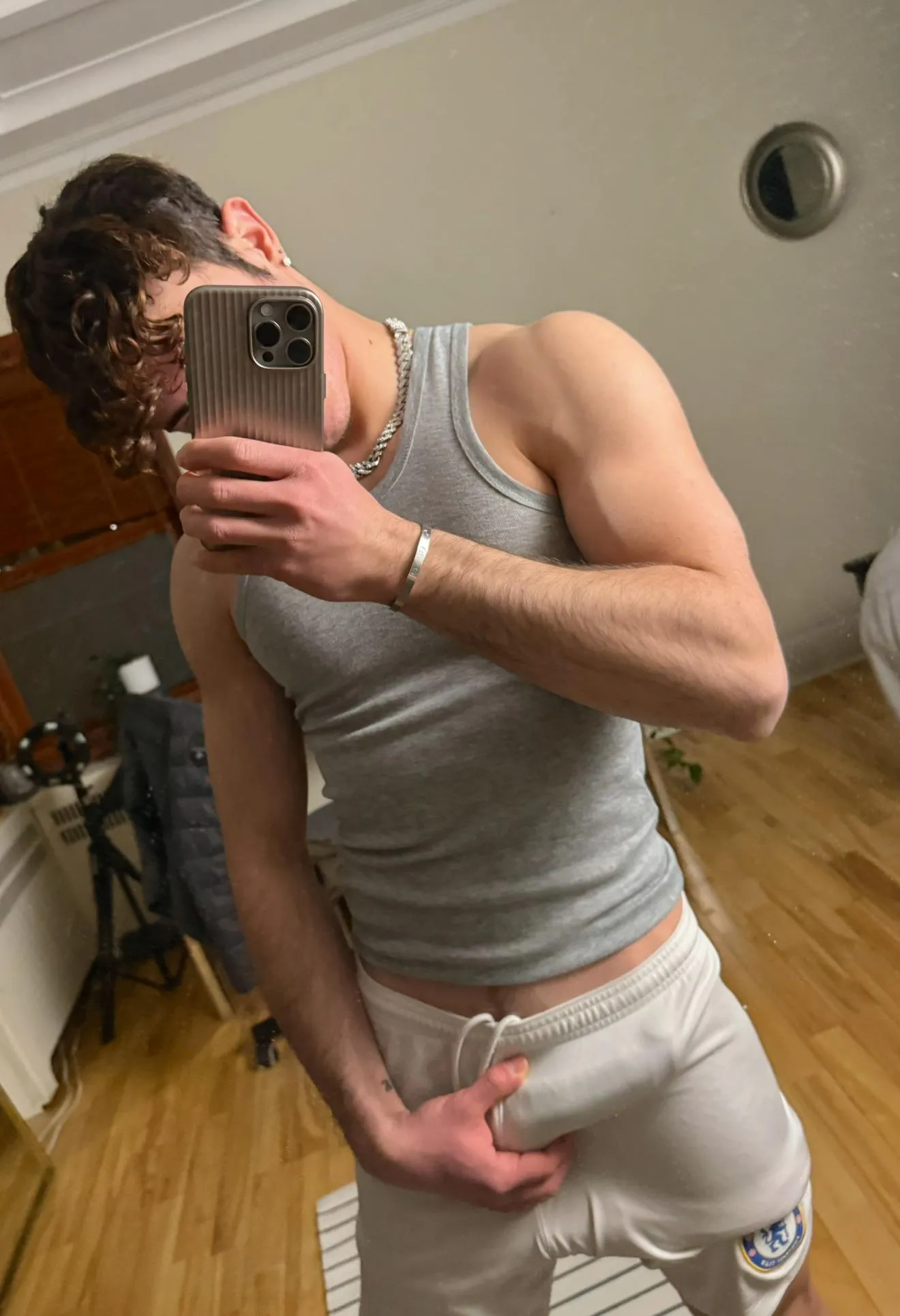 Can you jerk me off for 10 minutes?