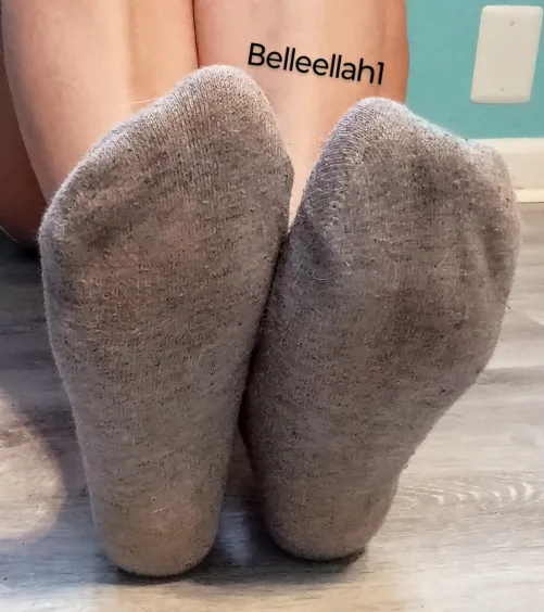 Don't let the mild appearance of these 10 day socks fool you. They are some smelly girls!