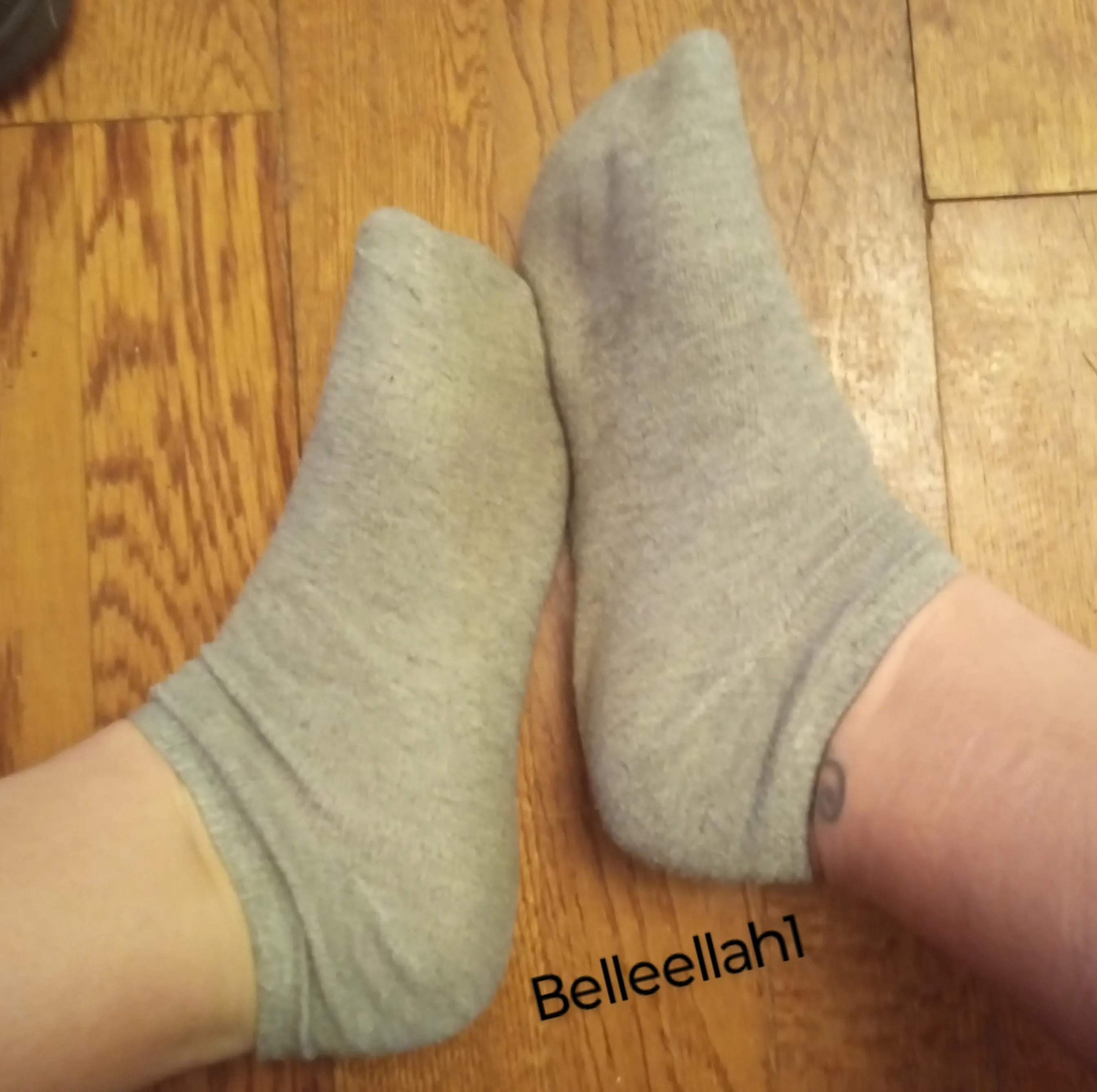 Don't let the mild appearance of these 10 day socks fool you. They are some smelly girls!