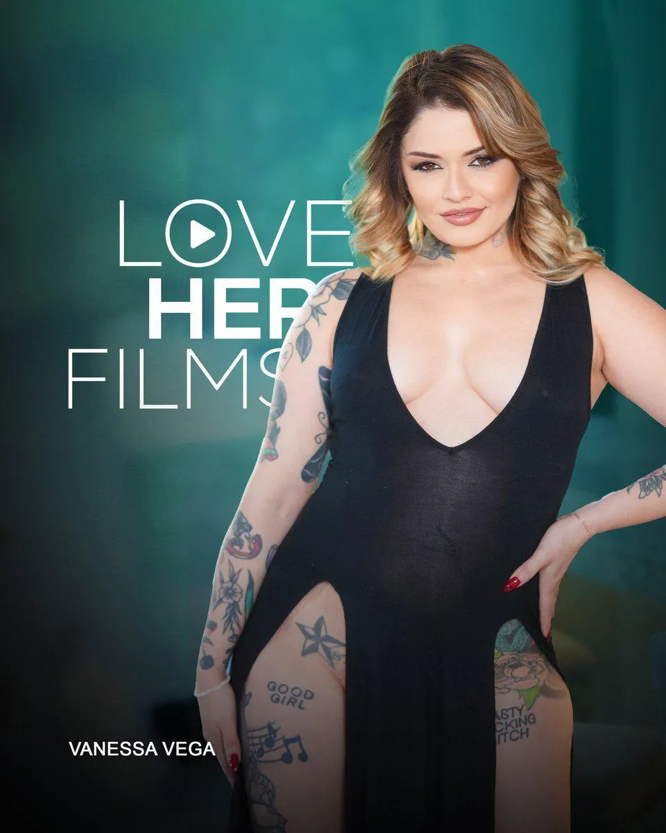 Get ready for a venturous comeback from Vanessa Vega! 🙀

@Vanessavegax
 
@loveherfeetcom