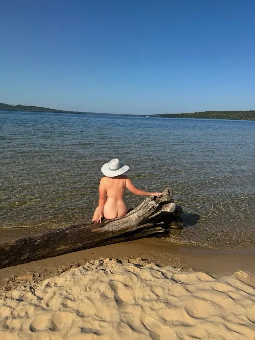 Grand Island Harbor Bay