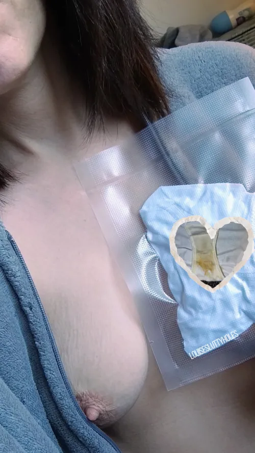 This pair had pee dribbles & skids in and were vac sealed and on their way to their new home today! Want the next pair? DM to book! ❤️ [UK]