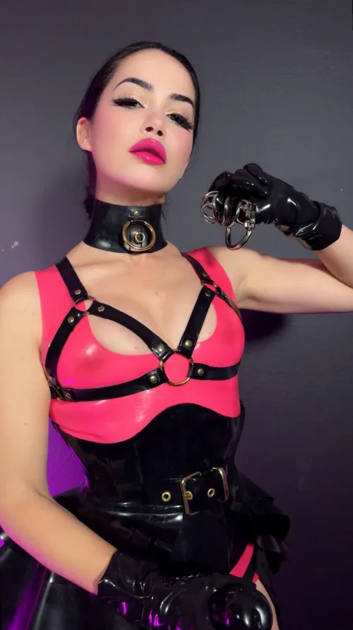 We both know that if I have the lead, your penis will never have freedom.