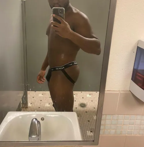 Anyone else wear a jock during leg day under their shorts?