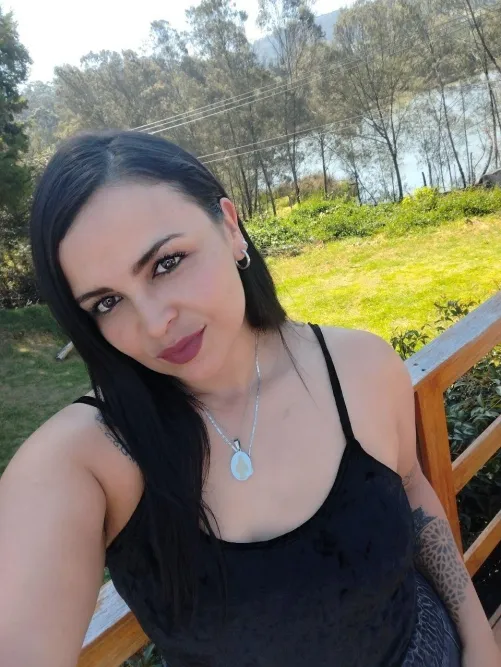 I love natural things, I would like you to be natural with me.👇👇💙🍑