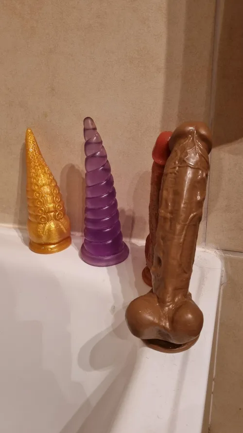Left the dildos to air dry