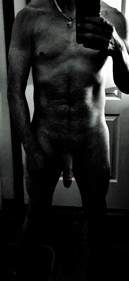 PLENTY of dope just need 1 lady to join me. All that is required is that you want to have fun and get spun