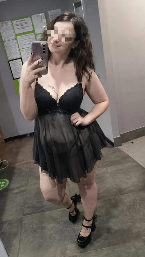 Second night at the new job 😏