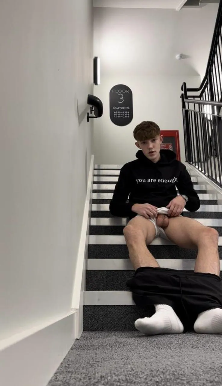 suck my big fat juicy one’s 🍒