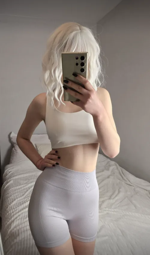 Tell me three words that every girl wants to hear (f)