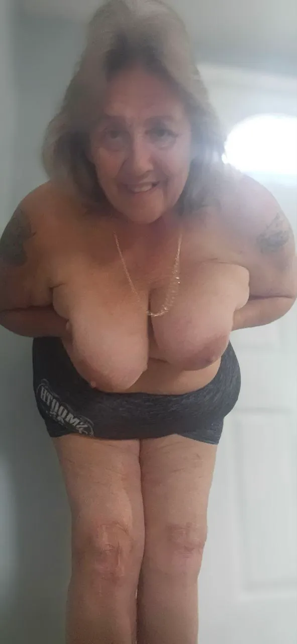 Well I'm and old woman and a granny of 4, so enjoy me topless