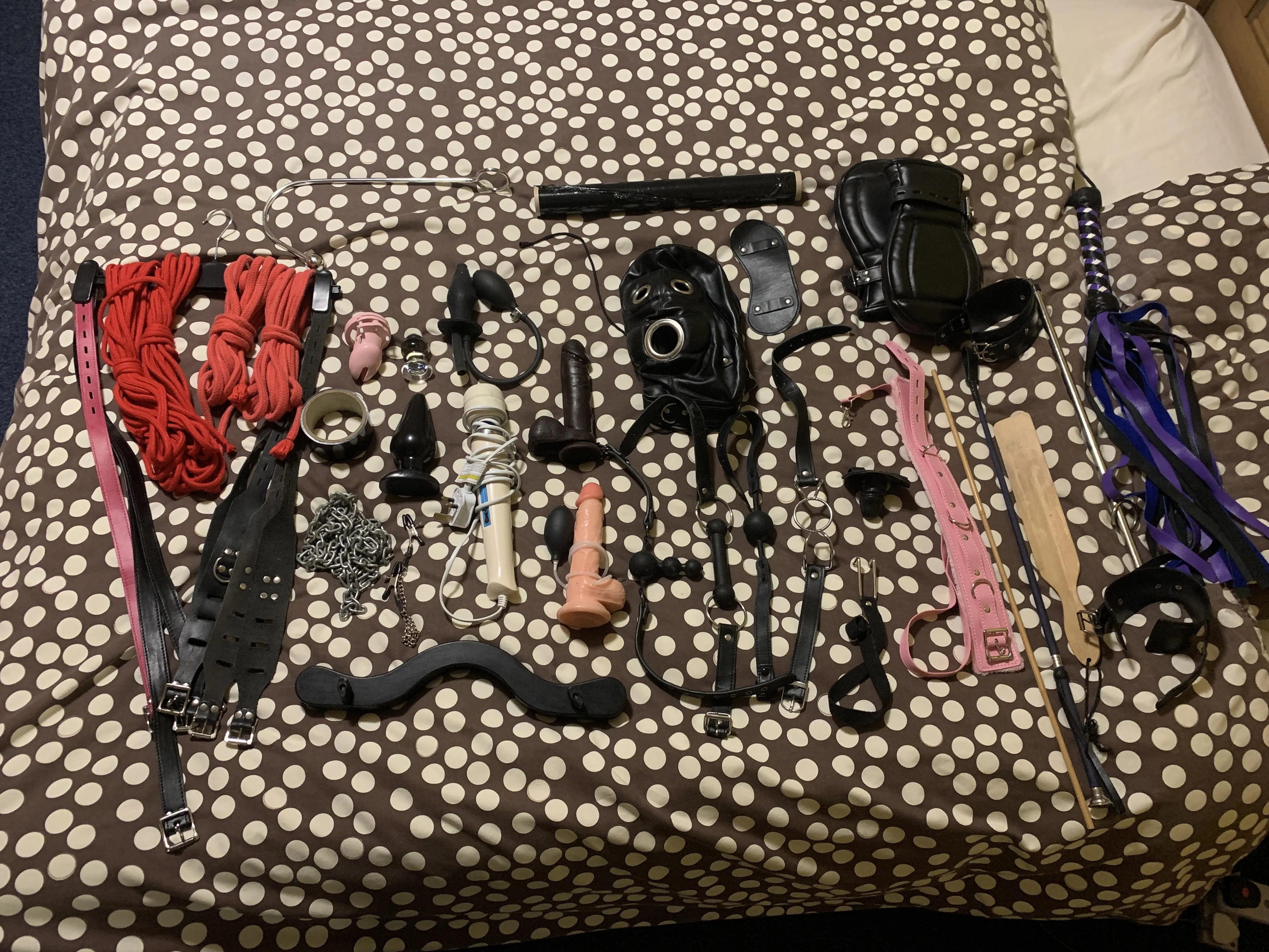 What selfbondage ideas would you inflict on me with these toys?