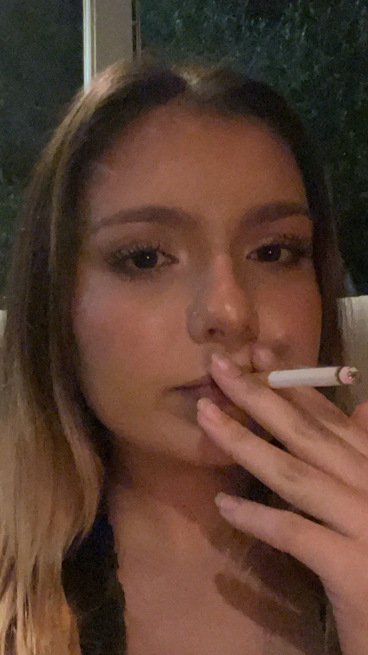 Would you share a smoke with me?<3