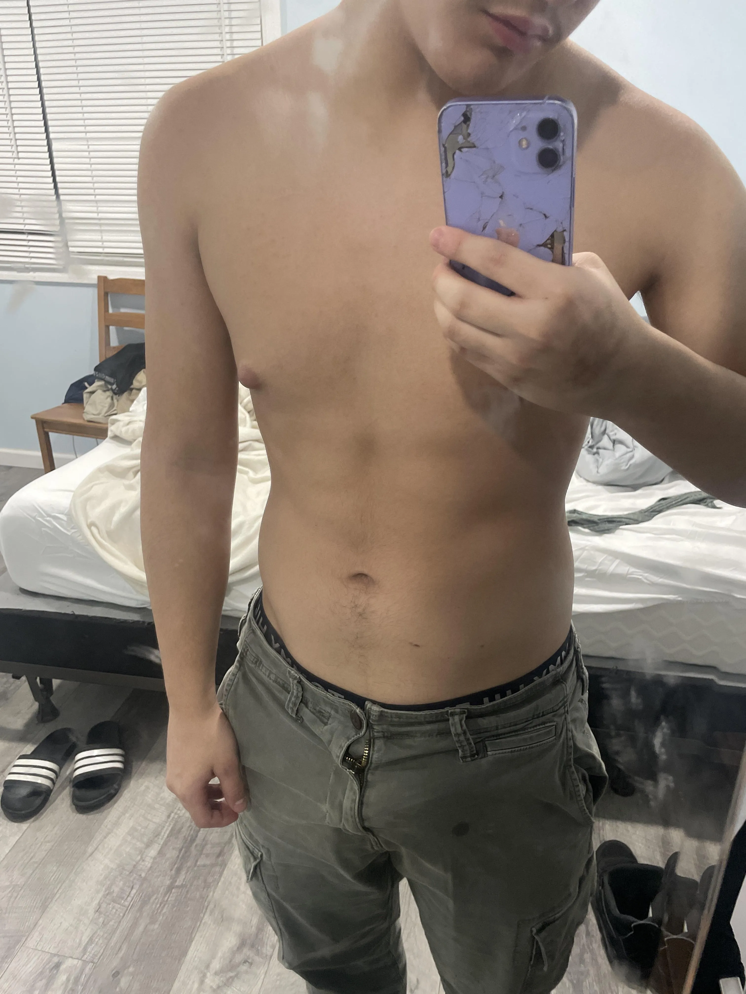 19 [M4F/MF] very respectful and well educated would love to meet some couples, cougars, and single female. Suffolk can host #longisland