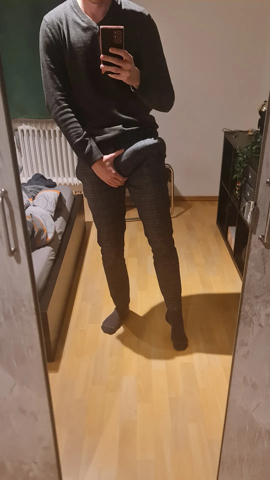 27 Straight Distracted in HO