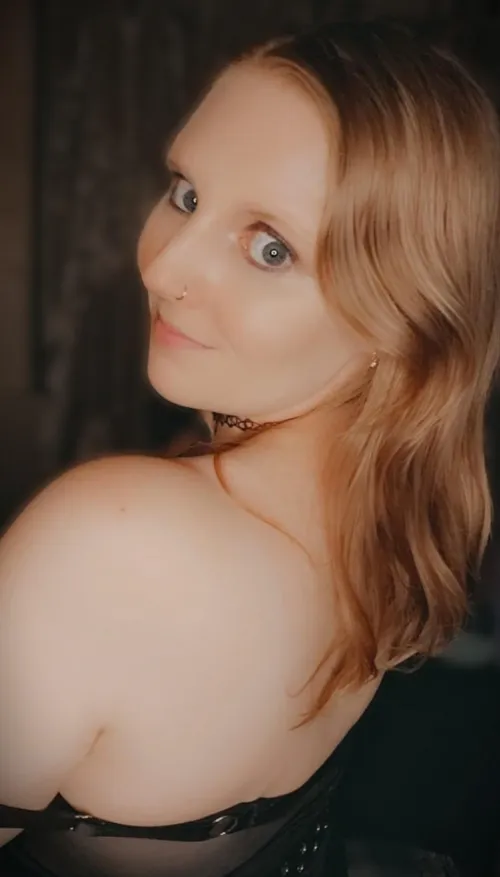 Can I tempt anyone to come play? Girl just wants to have fun