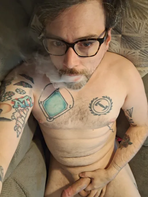 Hello there, who wants a puff?