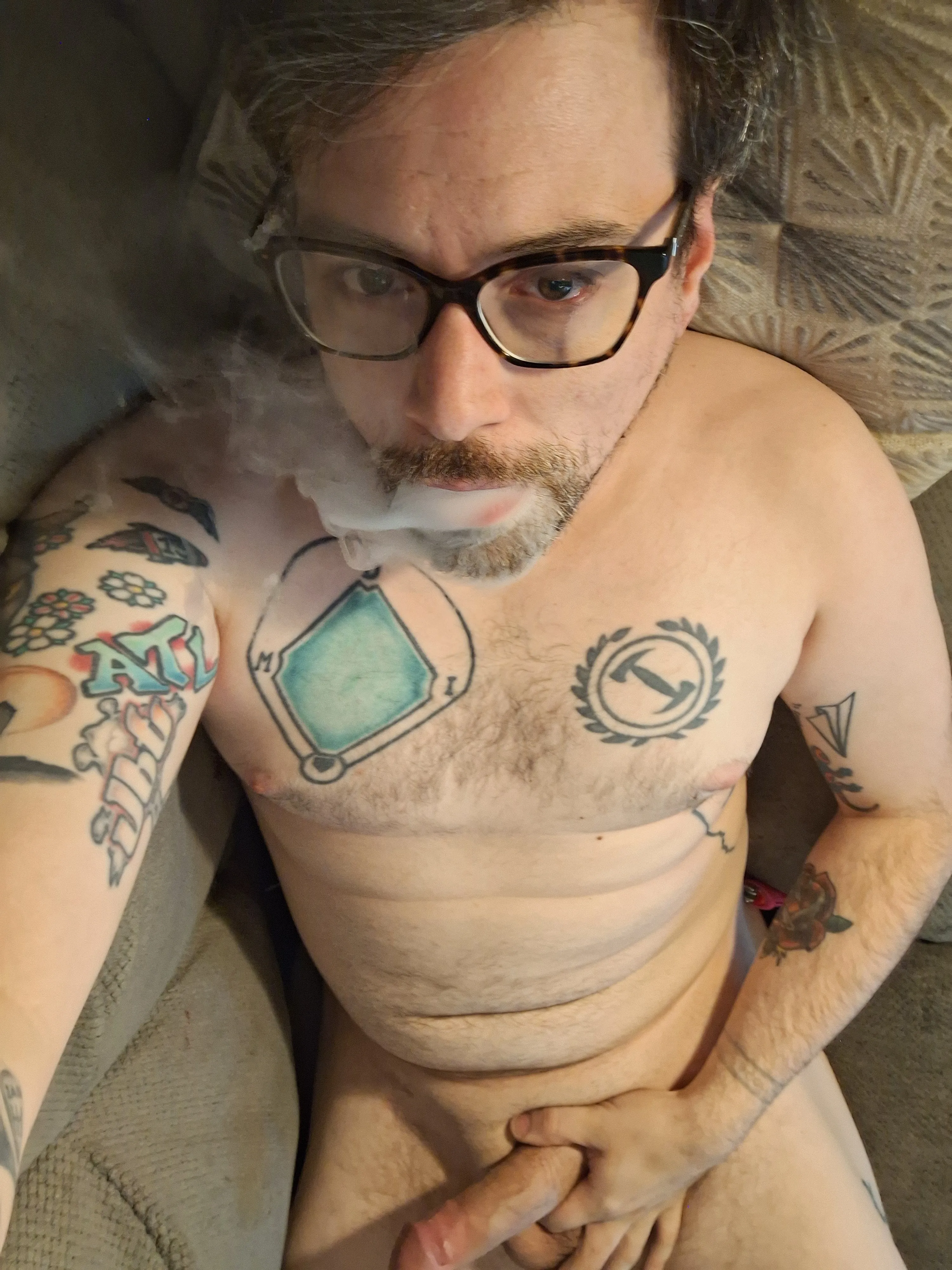 Hello there, who wants a puff?