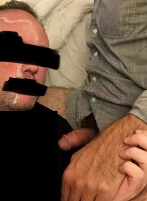 Married Dad Getting A Warm Cum Facial From Another Married Guy