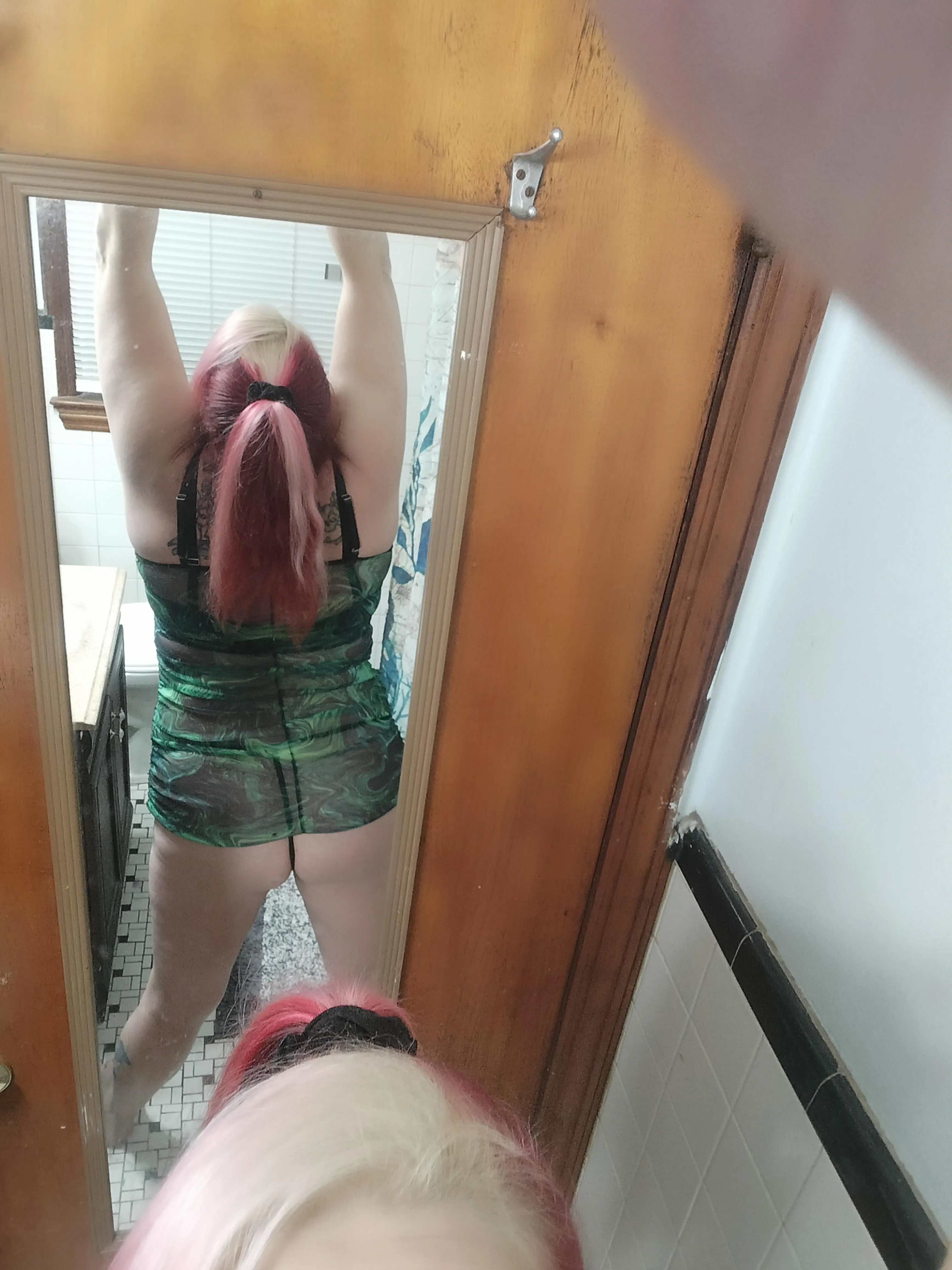 [MF4MF] couple visiting for the weekend looking to find a couple to go on an adventure. Let's chat an see where things go